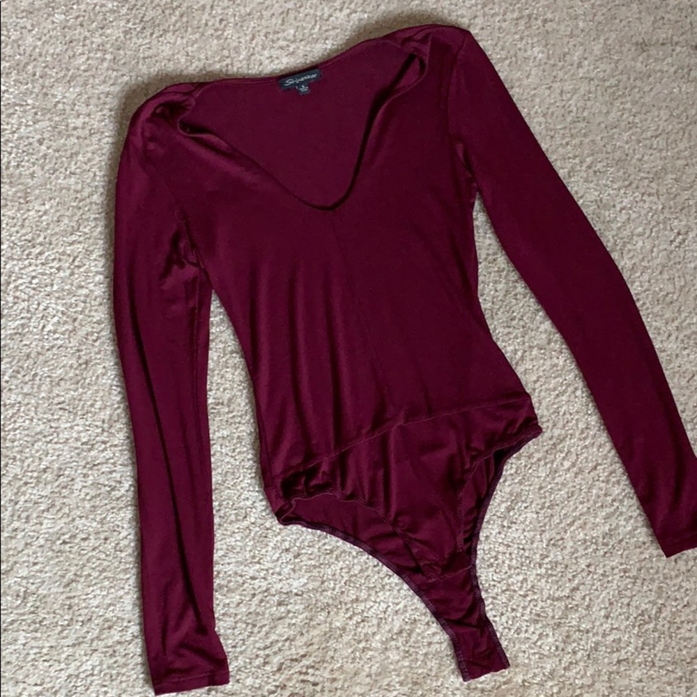 Low neck long sleeve bodysuit
